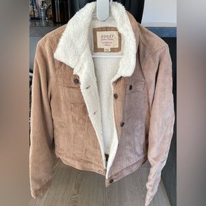 Ashley Sunrise Collection tan corduroy jacket with sherpa lining size medium.